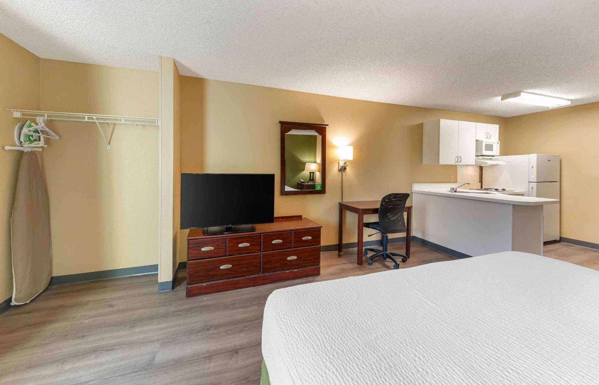 Extended Stay America Suites - Los Angeles - Ontario Airport Guasti Exteriér fotografie
